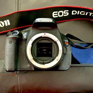 CANON EOS REBEL T3i